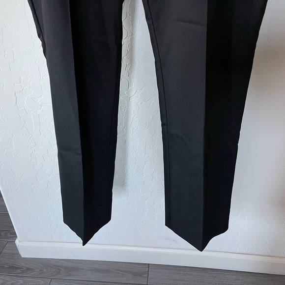 Chico’s| So Slimming Black Trouser Pants in Size 3, Short•••Classic Pants - Picture 3 of 10